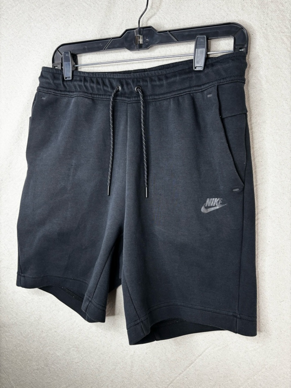 Nike small men’s black sweat shorts - Picture 2 of 5